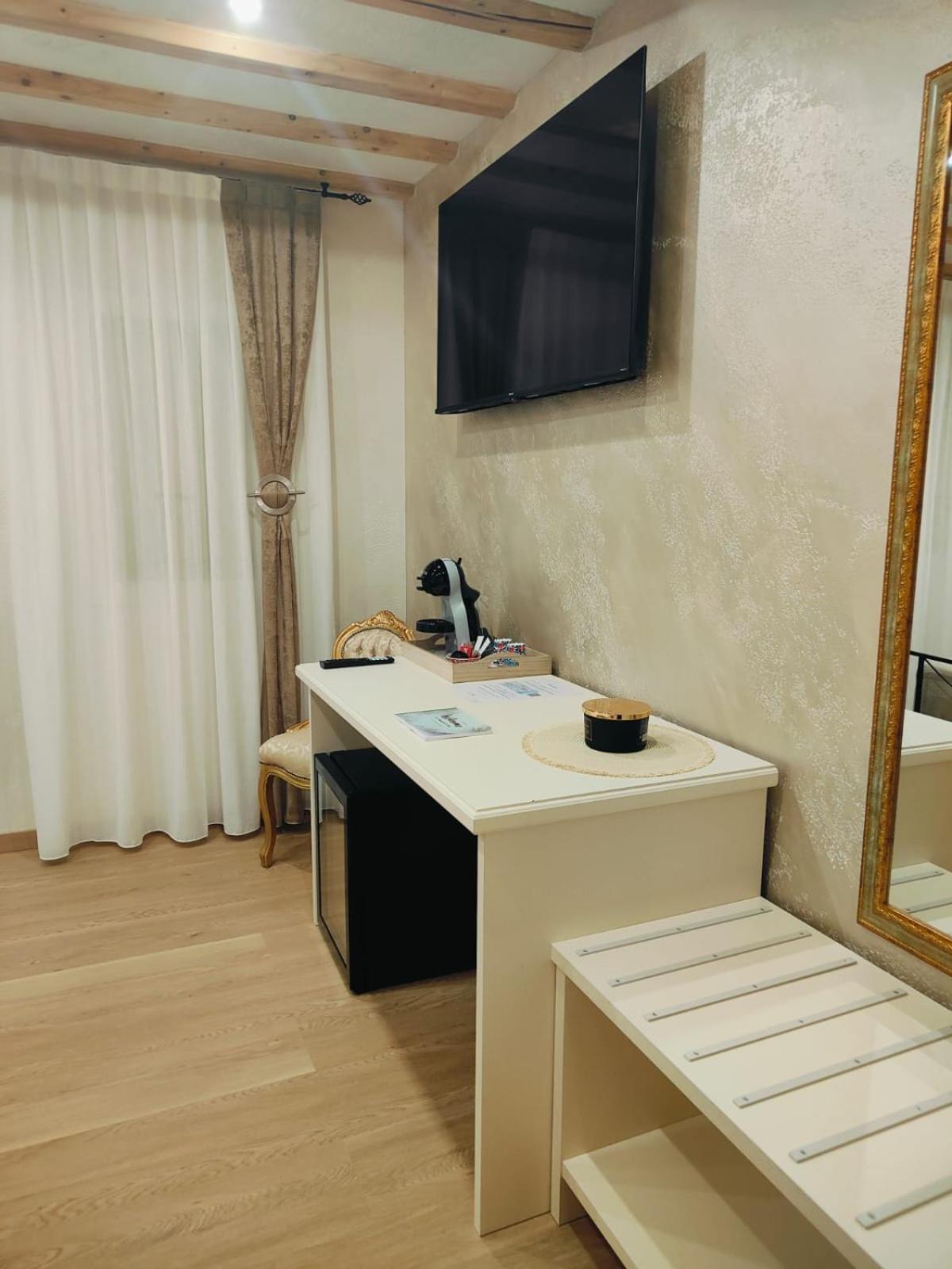 Dal Doge - Guest House Чоджия Екстериор снимка